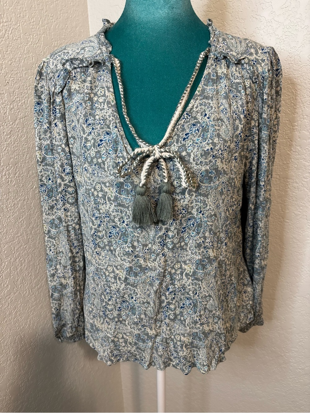 FRYE Paisley Boho Peasant Blouse Medium Cottagecore Prairie Tassel Top Like New
